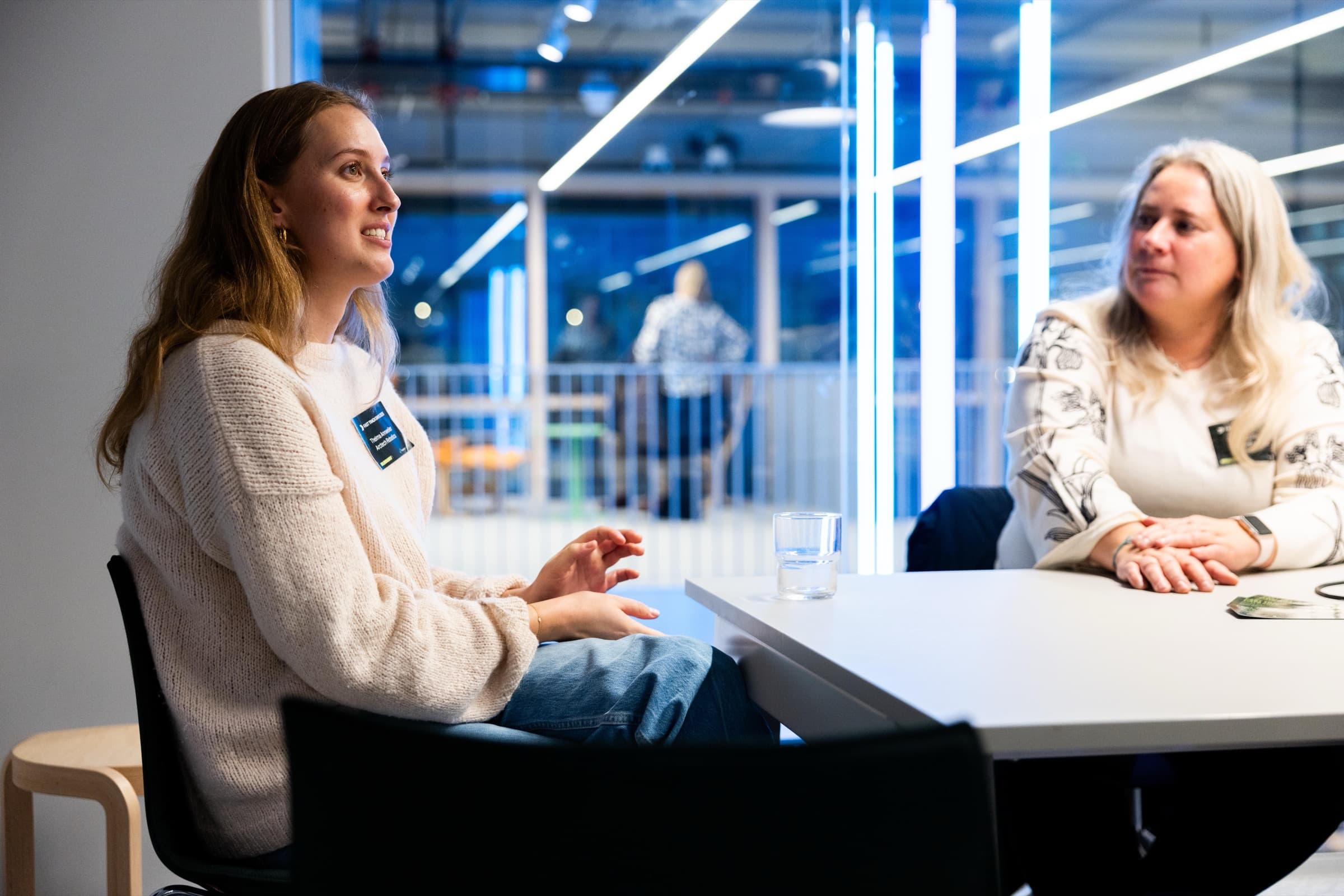One-on-one mentor Deep Dive session in a Tech Hub meeting room