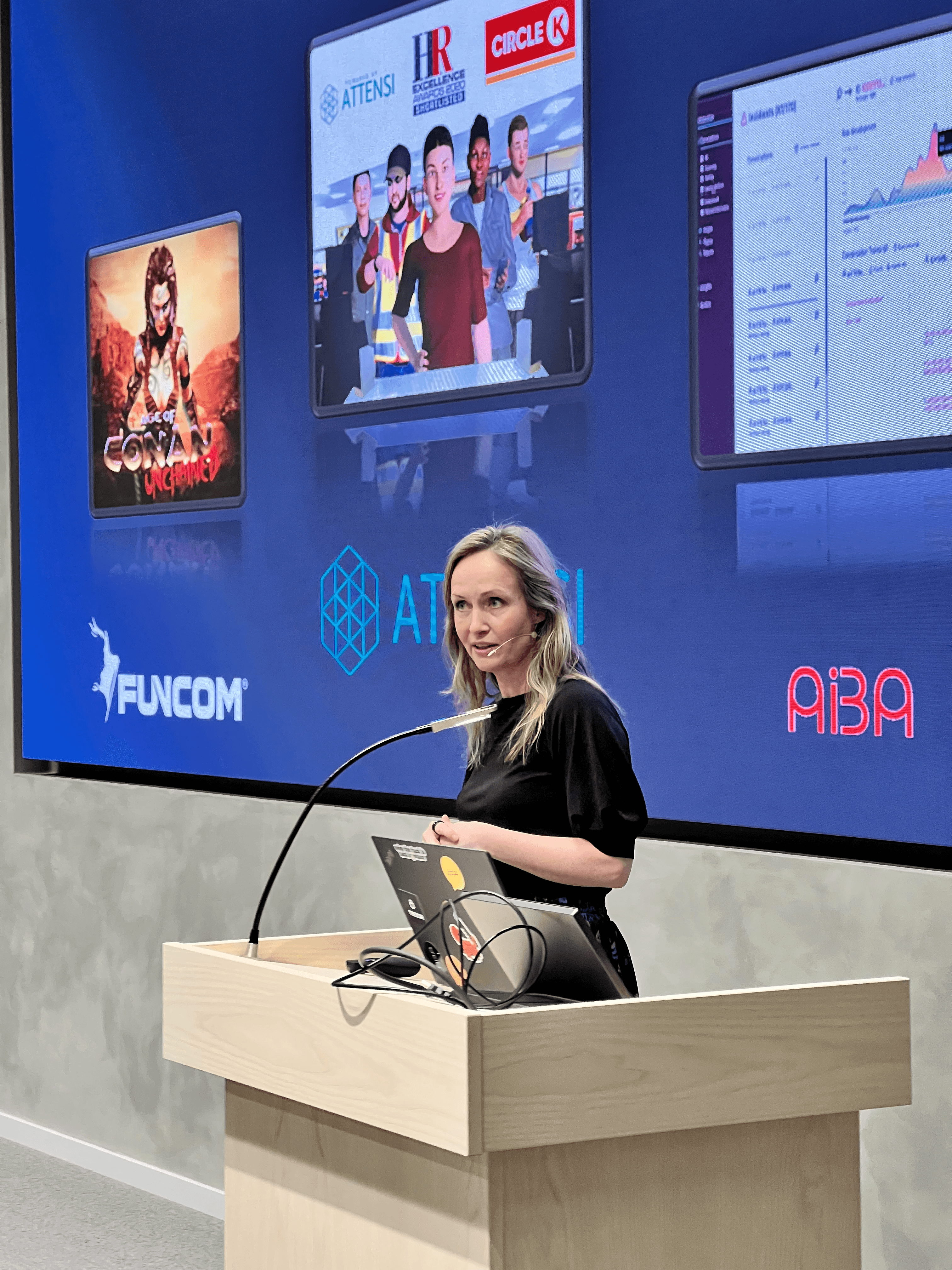 Takeoff Tuesday with Anne Lise Waal